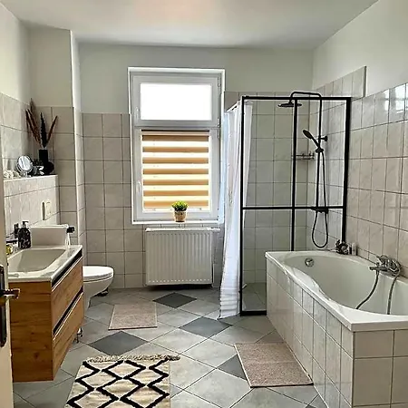 Stadtnahe Ruhige מלון 3*